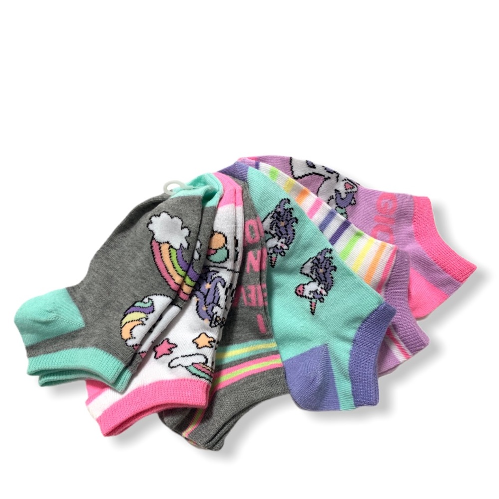 Girls 6 pairs of ankle socks